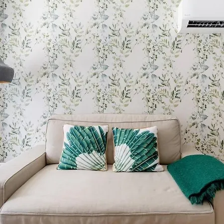 With Terrace In Historic Grace Building With Free Mobile Wifi Apartament